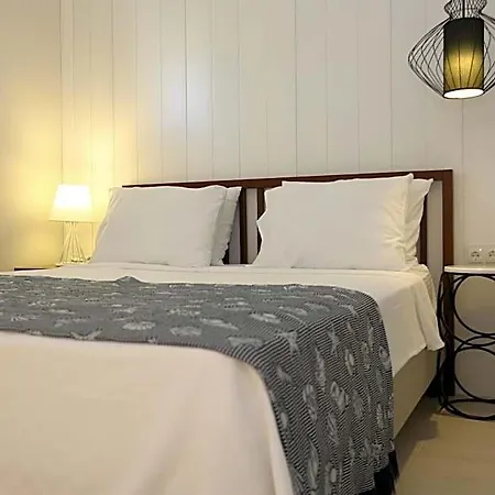 Alp Pinehill Hotel 3*