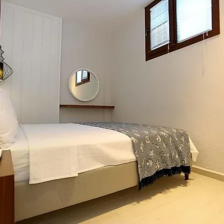 Alp Pinehill 3* 아키아카